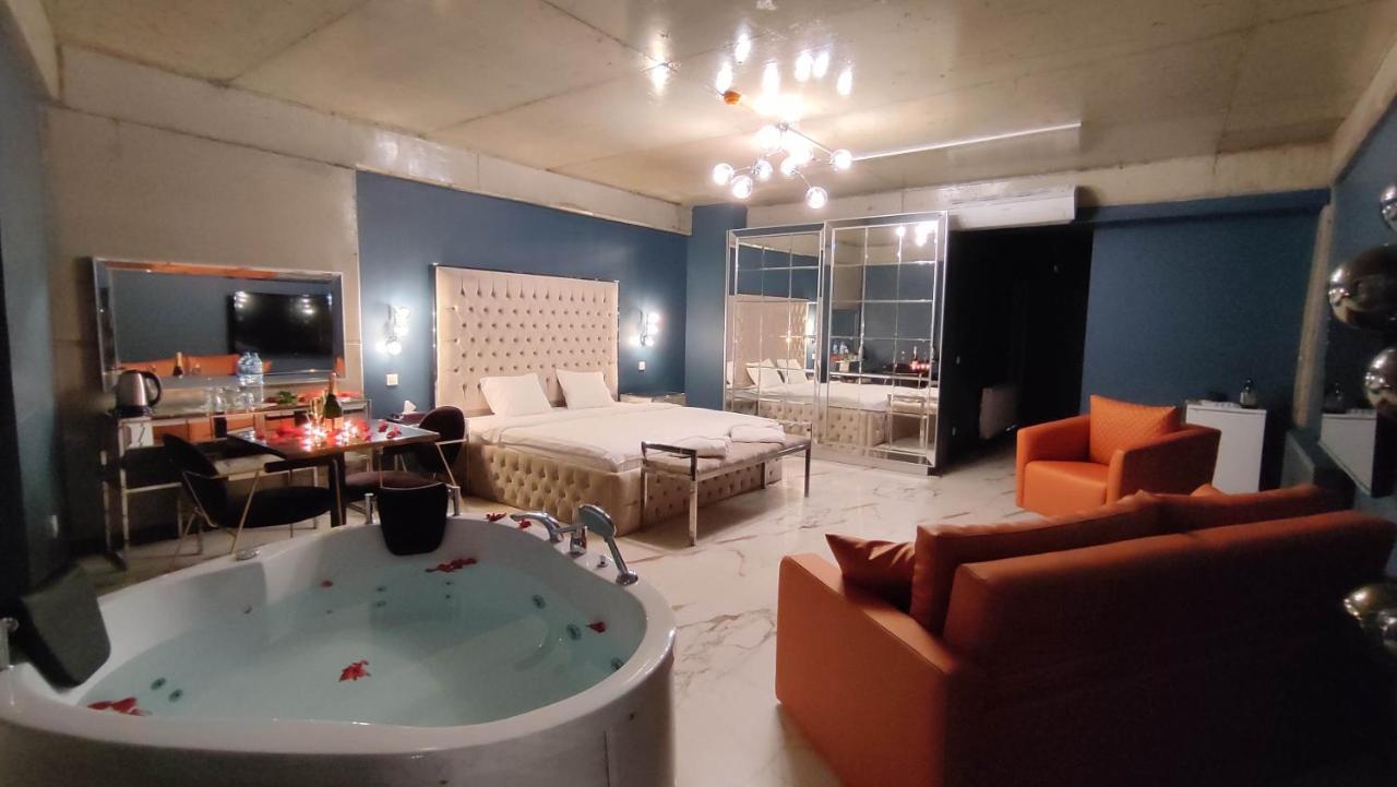 Mas Suites Karakoey อิสตันบูล ภายนอก รูปภาพ